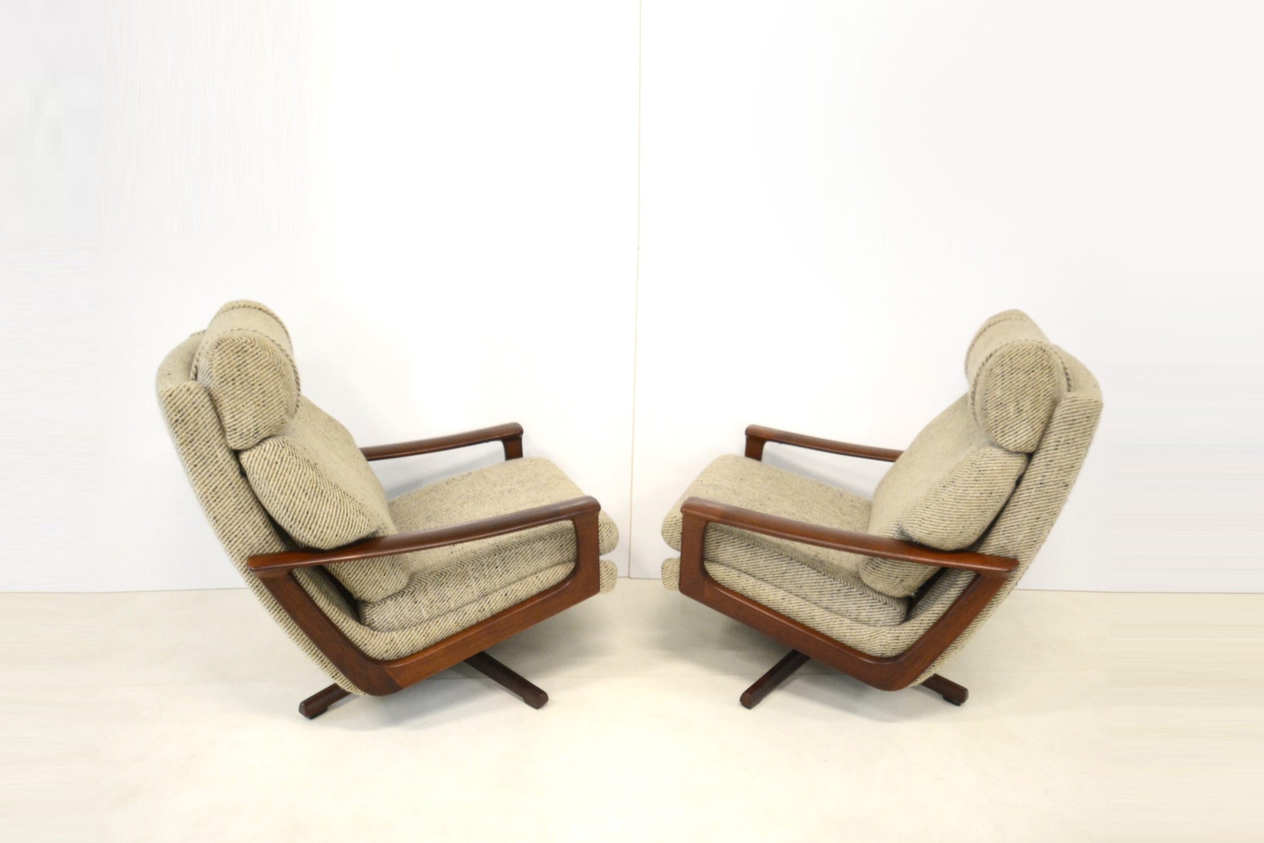 tessa-t21-swivel-chairs-3-seater-sofa-wool-fabric-vintage-retro-lounge-suite-parker-danish-era (1 (32)