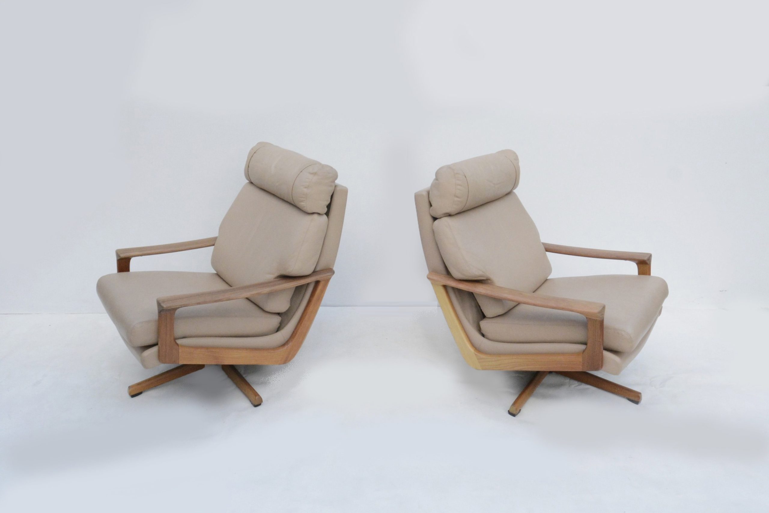 tessa-t21-swivel-leather-vintage-chairs-designer-armchairs-danish-parker-australian-furniture-era (7)
