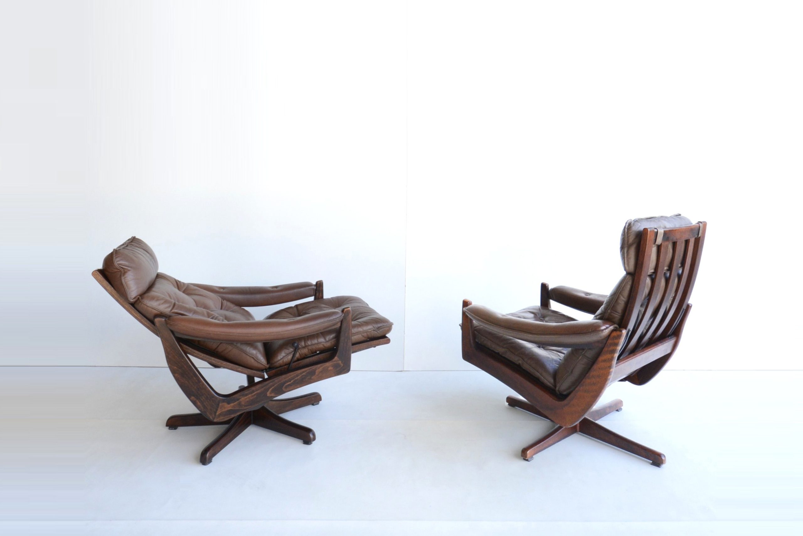 lied-mobler-soda-galvano-norway-swivel-recliner-chairs-vintage (2)