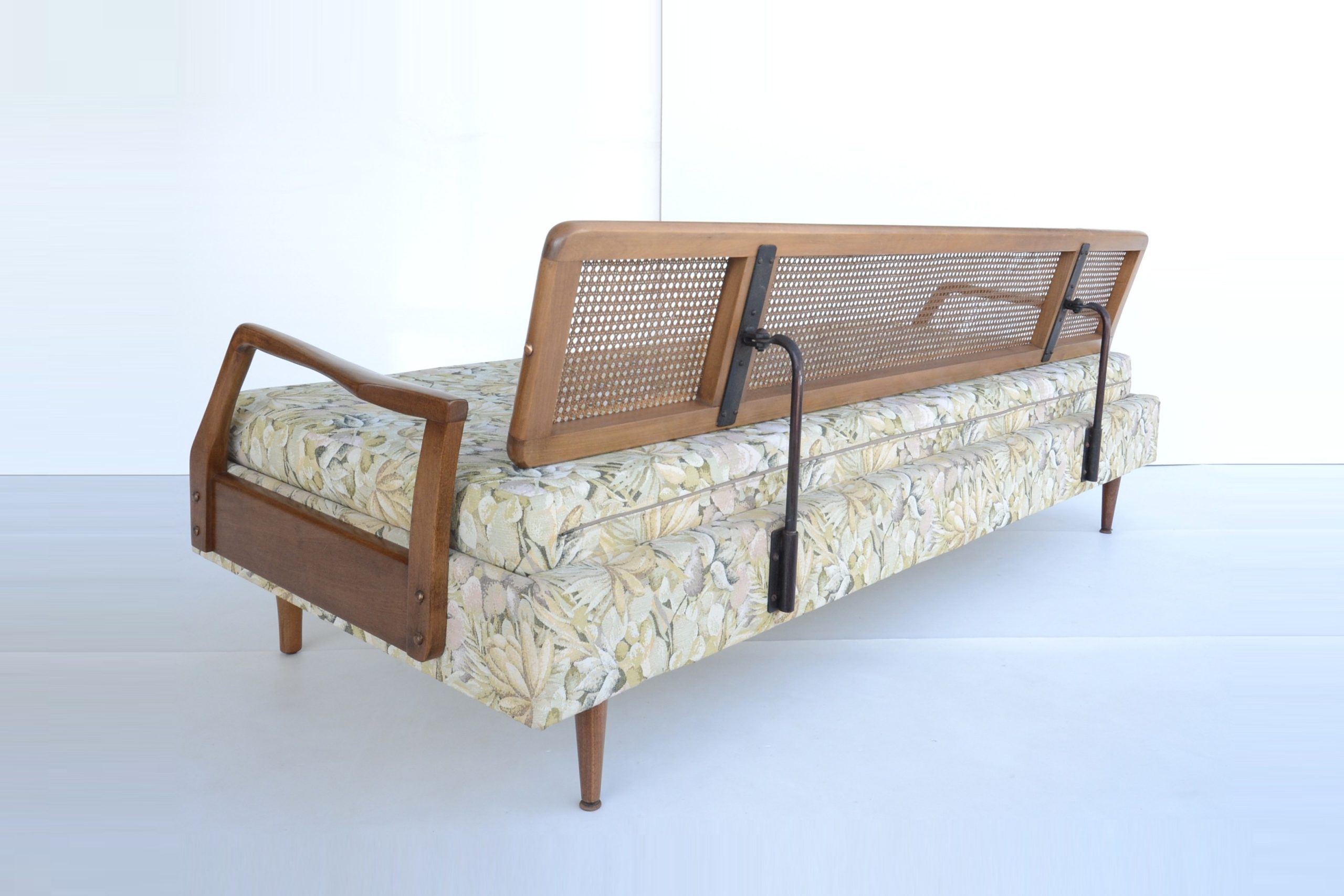 van-treight-day-night-sofa-parker-danish-designer-b-b-italia-era-couch-lounge-suite-vintage (16)